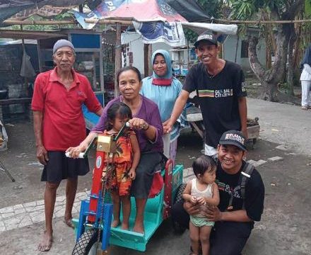 Mobility carts can give an entire family a leg up.